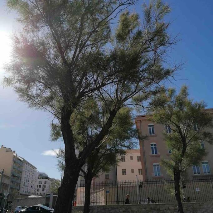 Magnifique Appartement T4, Plage Des Catalans Марсель Экстерьер фото