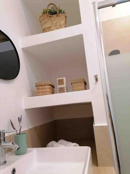 Magnifique Appartement T4, Plage Des Catalans Марсель Экстерьер фото