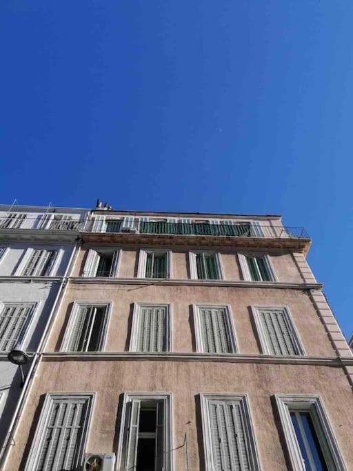 Magnifique Appartement T4, Plage Des Catalans Марсель Экстерьер фото